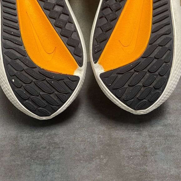 Nike Zoom Winflo 10 DV4023-101 Women's White Running Shoes Size 8.5M - Picture 16 of 16